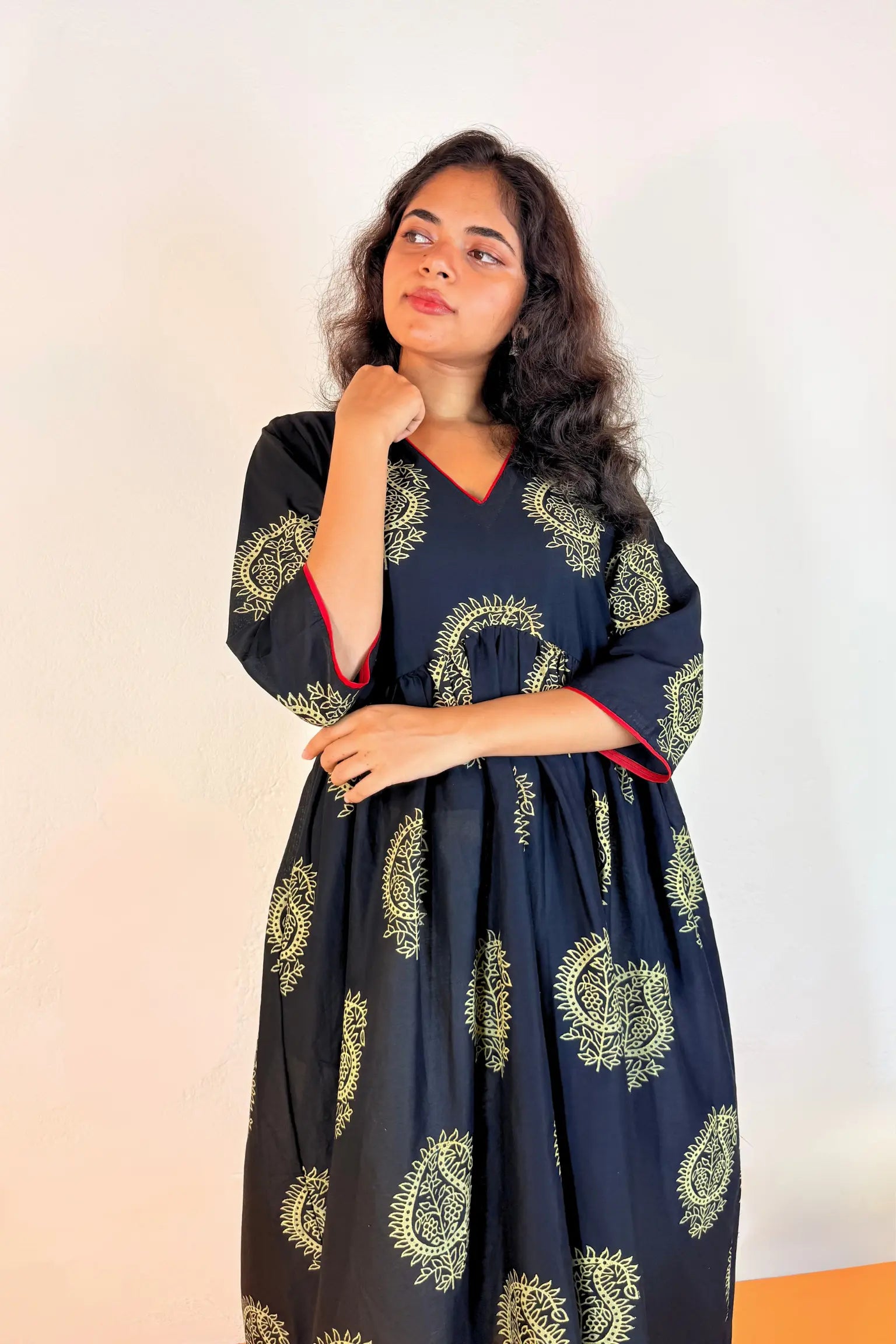 Black Paisley Block Print Cotton Kurta with Pockets – Meghambara – MEGHAMBARA