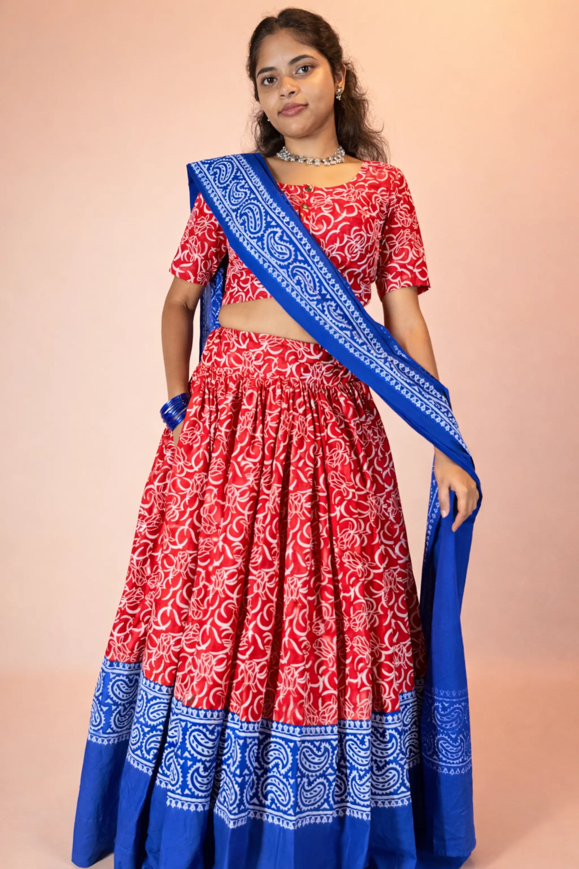 Ranga Moti red hand block print blouse and blue dupatta detail in pure cotton gopi dress set